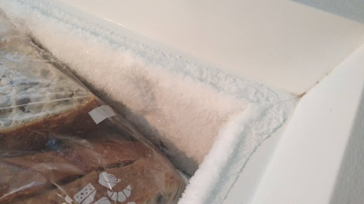 Fast way to clear ice in chest freezer without defrosting Pro Family Chef