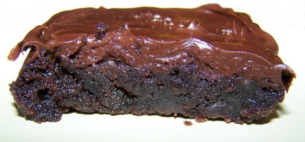 chocolate fudge brownies profamilychef.com