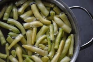 blanching yellow wax beans