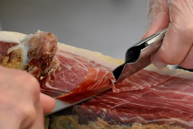 iberico ham slicing