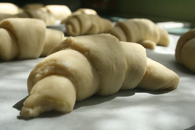 puff pastry substitute in beef wellington - croissant dough