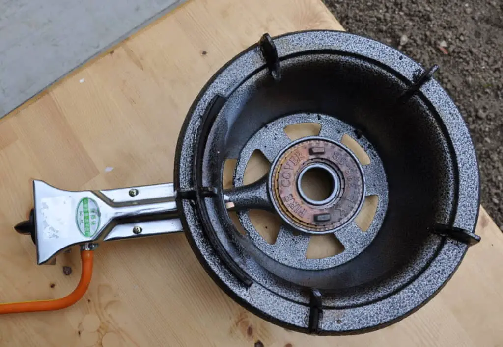 How does wok burner work and how many BTUs do you need Pro Family Chef